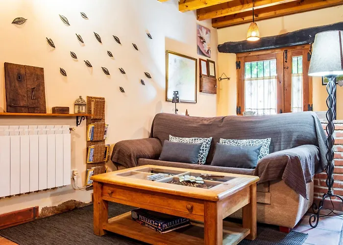 La Tarabilla 컨트리하우스 *