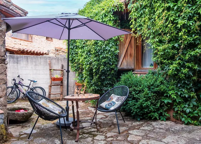 La Tarabilla 컨트리하우스 *