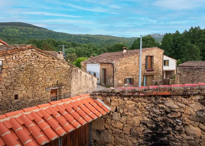 La Tarabilla 컨트리하우스 *